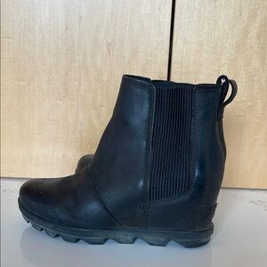 Sorel Wedge Black Ankle Boots